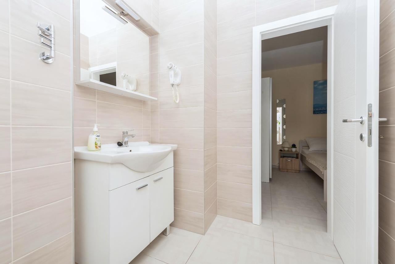 Apartmani Vukusic Promajna Exteriér fotografie