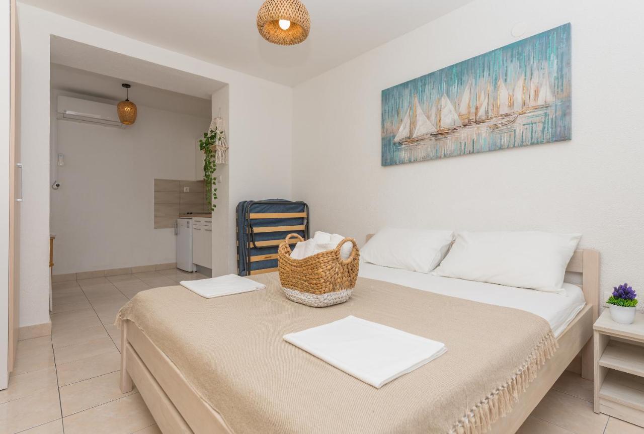 Apartmani Vukusic Promajna Exteriér fotografie