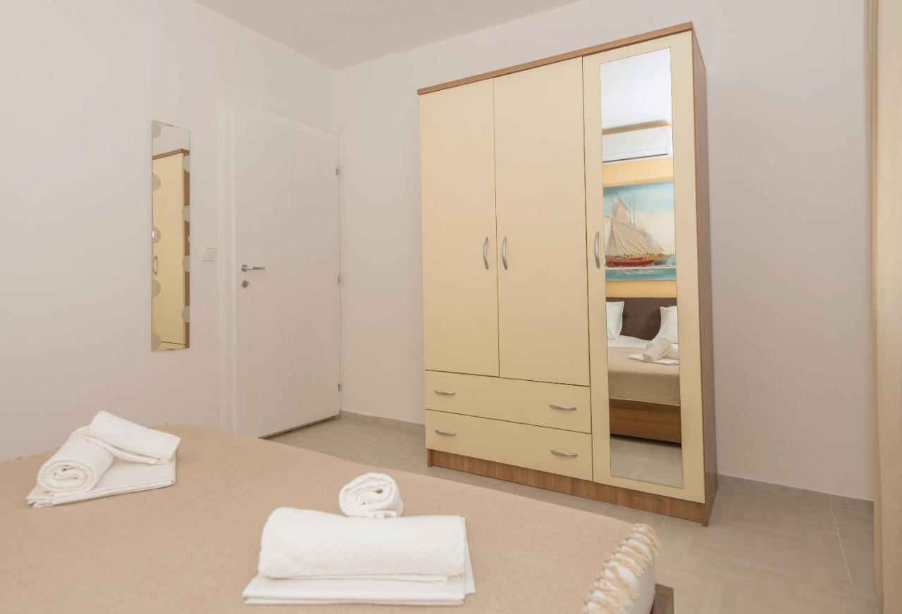 Apartmani Vukusic Promajna Exteriér fotografie