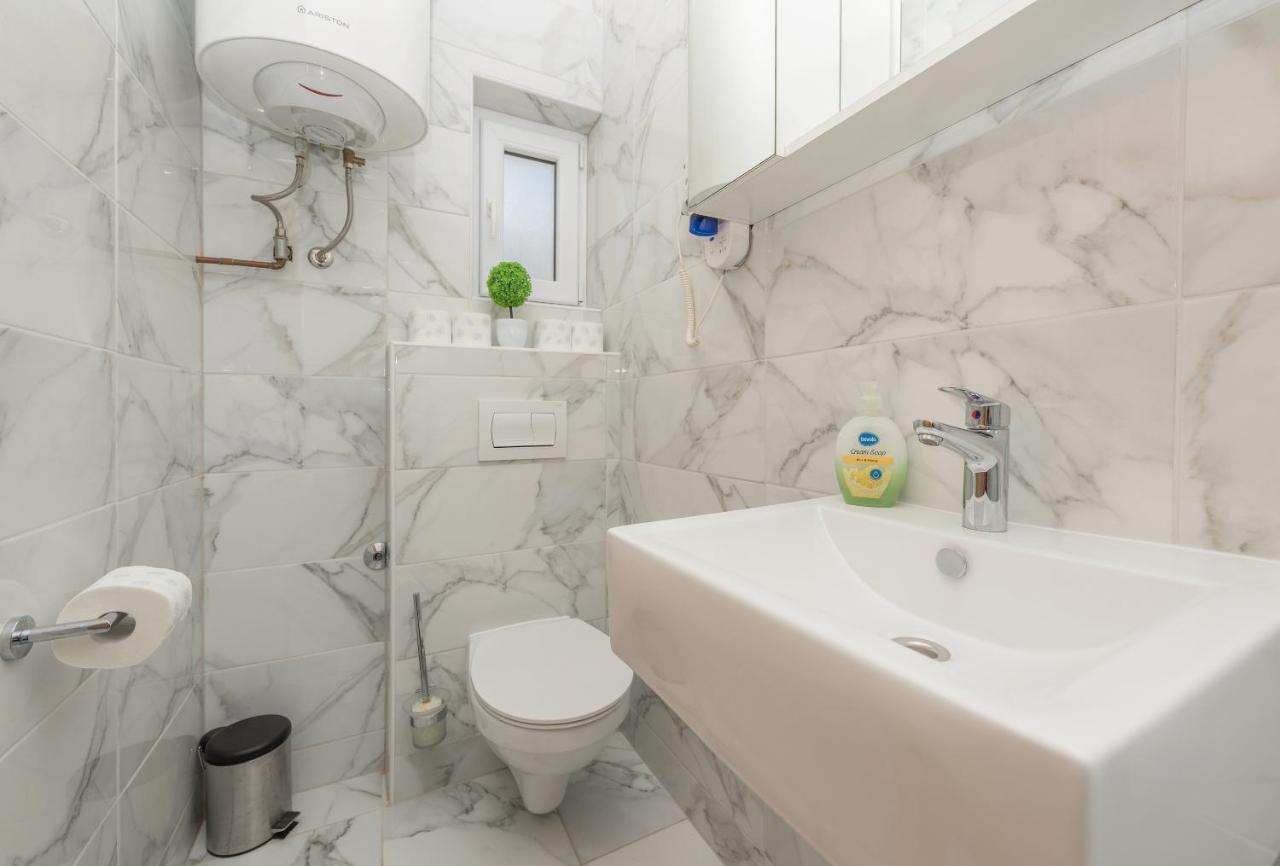 Apartmani Vukusic Promajna Exteriér fotografie