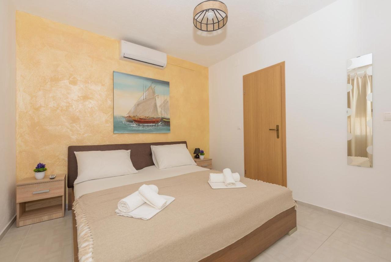 Apartmani Vukusic Promajna Exteriér fotografie