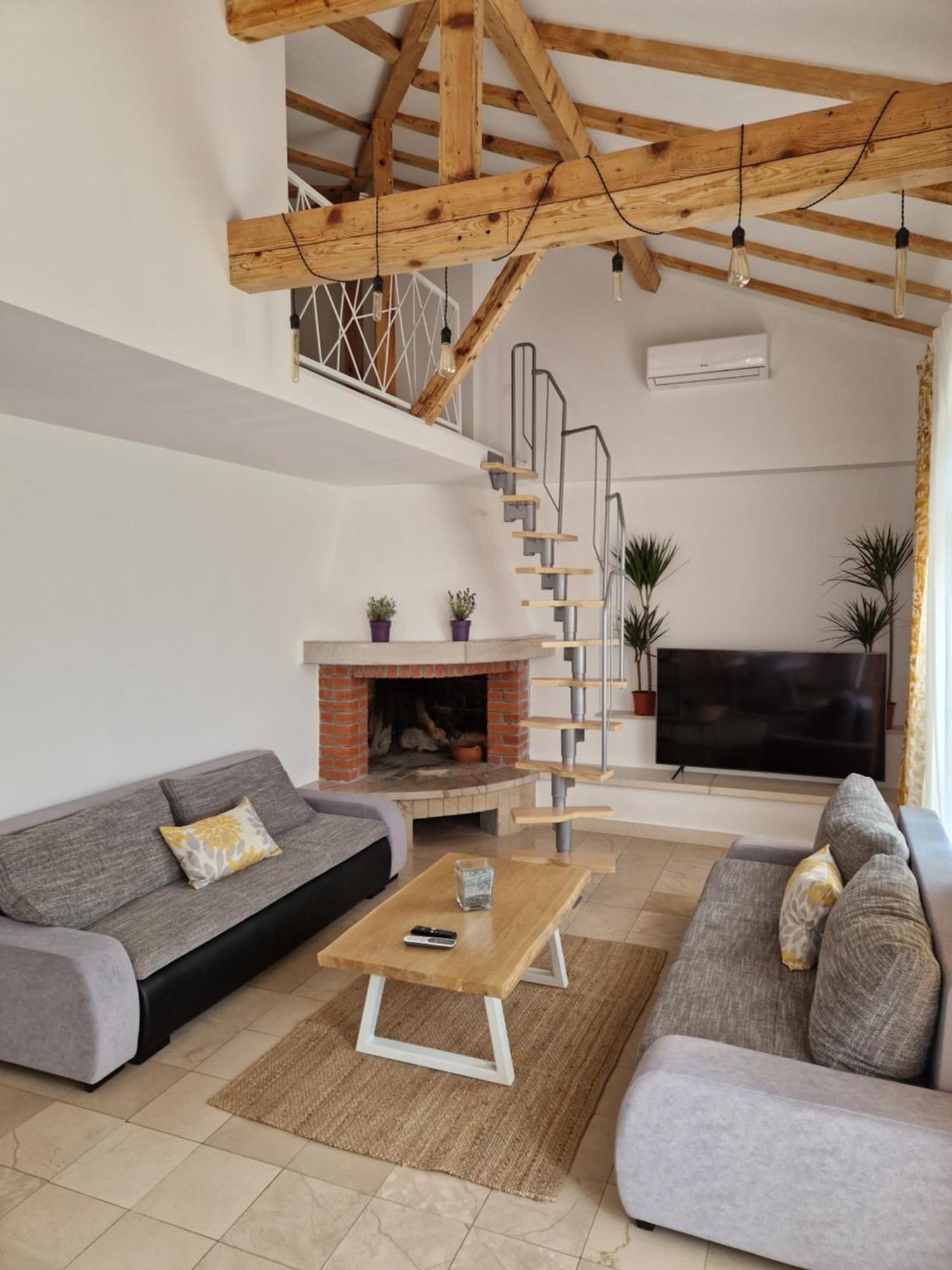 Apartmani Vukusic Promajna Exteriér fotografie