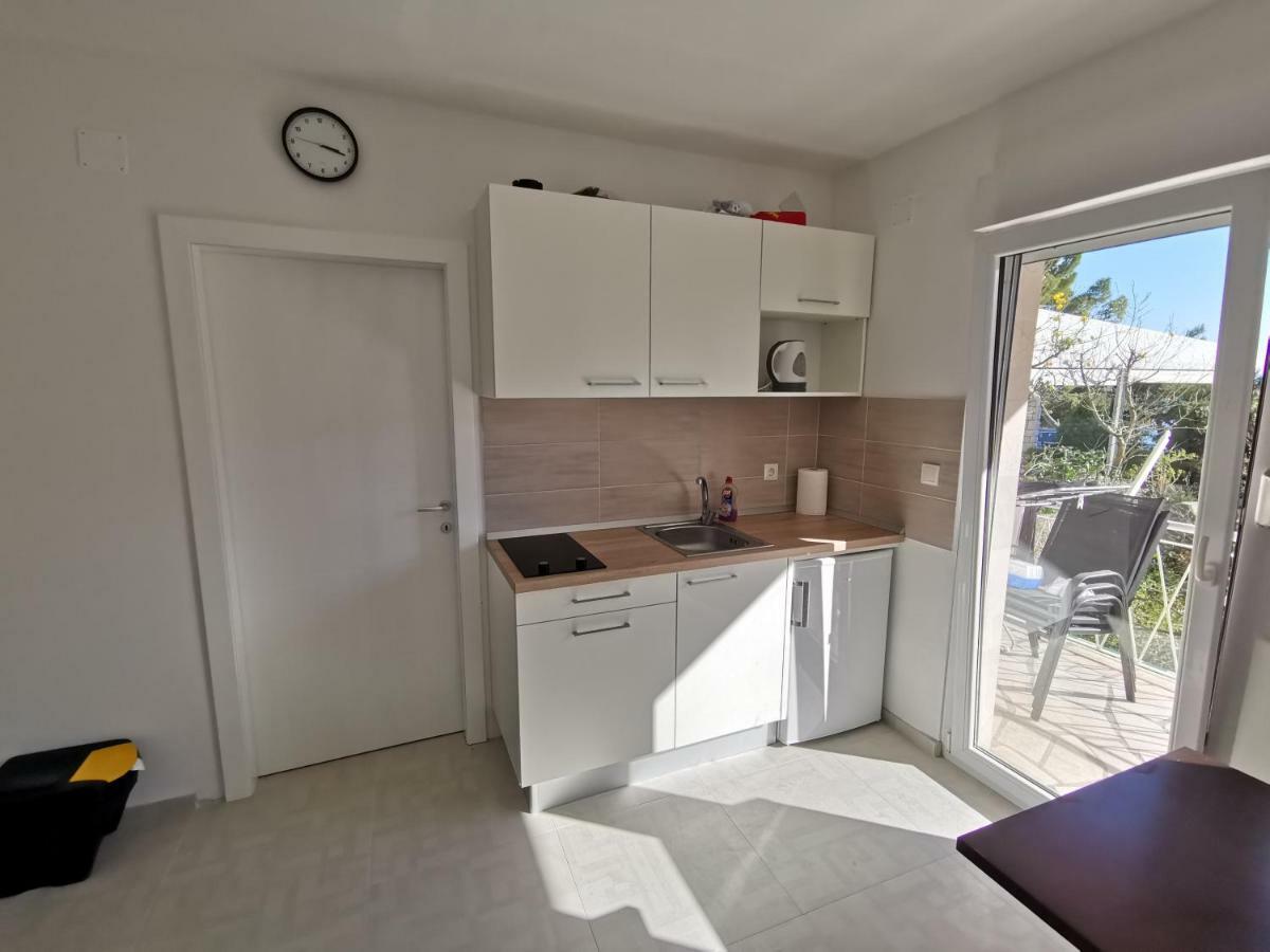 Apartmani Vukusic Promajna Exteriér fotografie